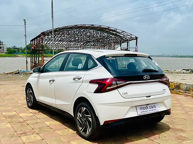 Used Hyundai i20 [2020-2023] Sportz 1.2 IVT [2020-2023] in Mumbai