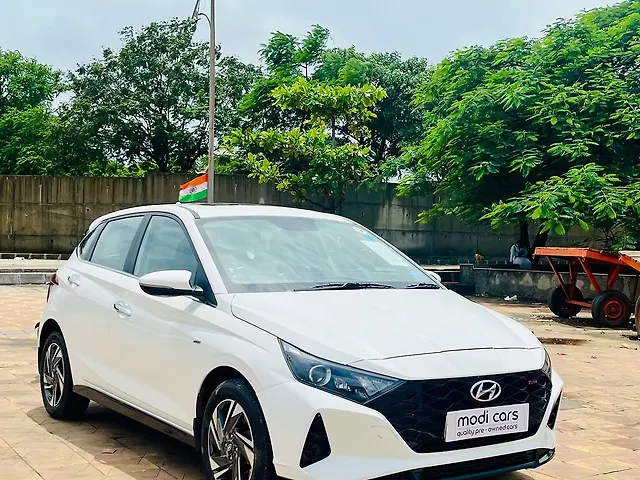Used Hyundai i20 [2020-2023] Sportz 1.2 IVT [2020-2023] in Mumbai