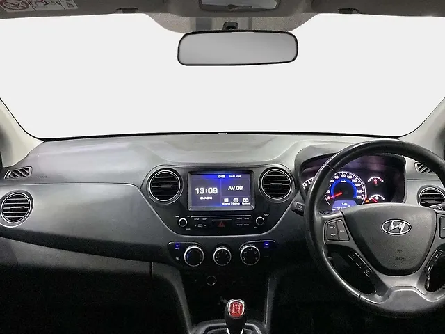 Used Hyundai Grand i10 Sportz 1.2 Kappa VTVT Dual Tone in Mumbai