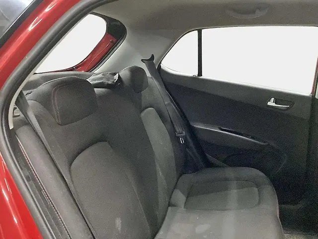 Used Hyundai Grand i10 Sportz 1.2 Kappa VTVT Dual Tone in Mumbai
