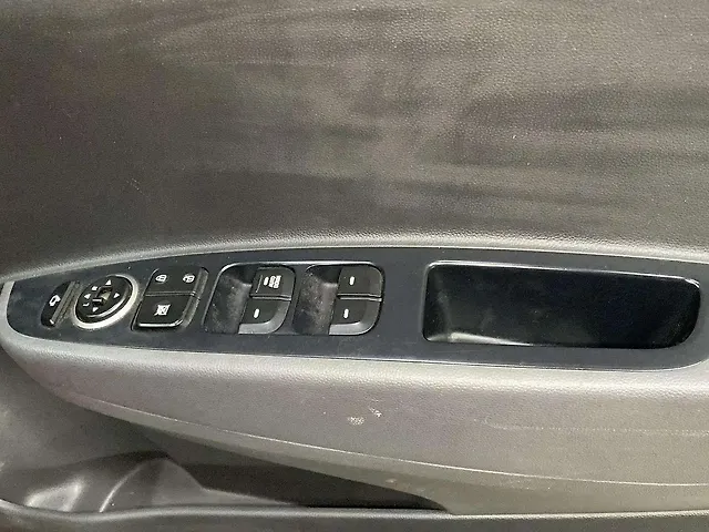 Used Hyundai Grand i10 Sportz 1.2 Kappa VTVT Dual Tone in Mumbai