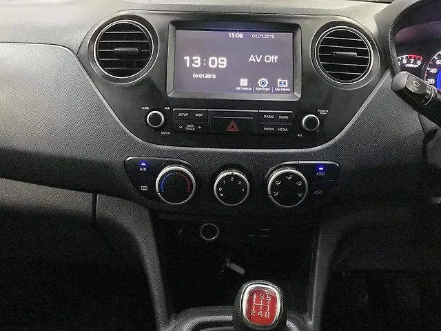 Used Hyundai Grand i10 Sportz 1.2 Kappa VTVT Dual Tone in Mumbai