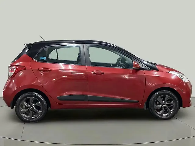 Used Hyundai Grand i10 Sportz 1.2 Kappa VTVT Dual Tone in Mumbai