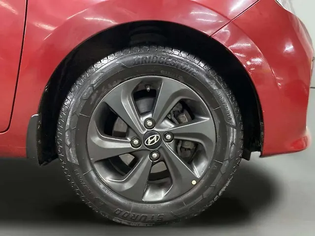 Used Hyundai Grand i10 Sportz 1.2 Kappa VTVT Dual Tone in Mumbai