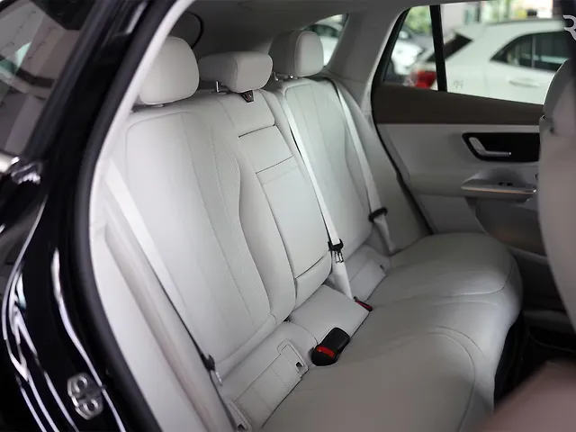 Used Mercedes-Benz EQE SUV 500 4MATIC in Kochi