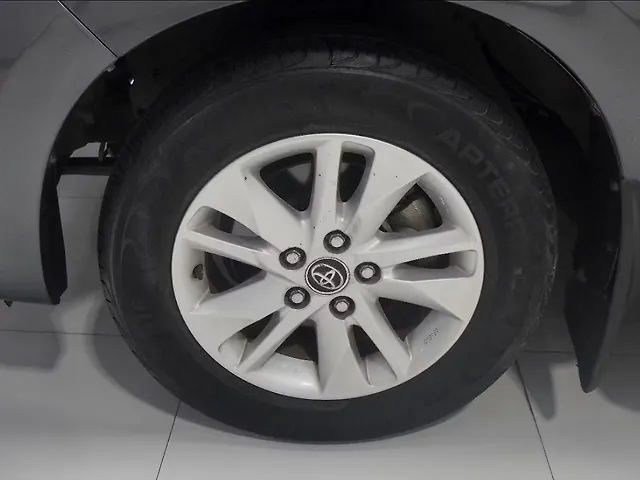 Used Toyota Innova Crysta [2016-2020] 2.8 GX AT 8 STR [2016-2020] in Hyderabad