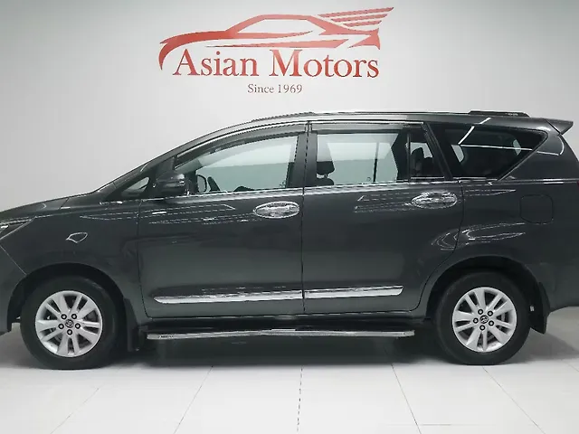 Used Toyota Innova Crysta [2016-2020] 2.8 GX AT 8 STR [2016-2020] in Hyderabad