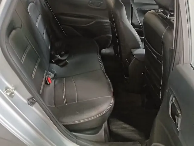 Used Hyundai i20 [2020-2023] Sportz 1.2 IVT [2020-2023] in Lucknow