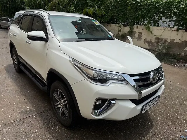 Used Toyota Fortuner [2016-2021] 2.8 4x2 MT [2016-2020] in Delhi
