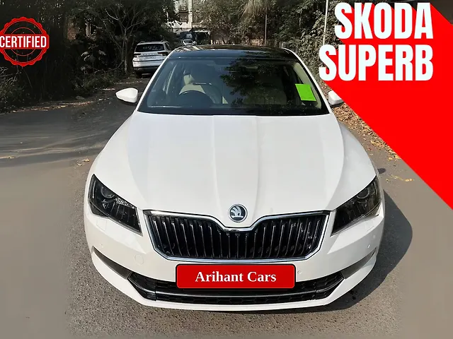 Used 2016 Skoda Superb in Mumbai