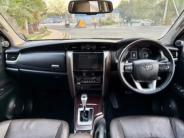 Used Toyota Fortuner [2016-2021] 2.8 4x2 AT [2016-2020] in Delhi