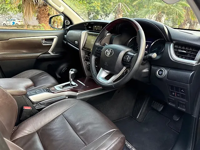 Used Toyota Fortuner [2016-2021] 2.8 4x2 AT [2016-2020] in Delhi