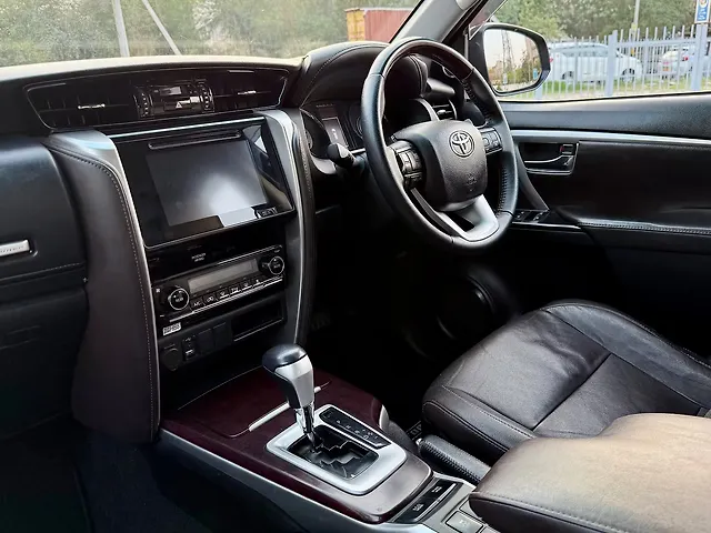 Used Toyota Fortuner [2016-2021] 2.8 4x2 AT [2016-2020] in Delhi