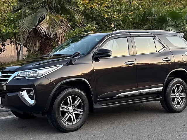 Used Toyota Fortuner [2016-2021] 2.8 4x2 AT [2016-2020] in Delhi