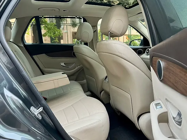 Used Mercedes-Benz GLC [2019-2023] 220d 4MATIC Progressive [2019-2021] in Delhi