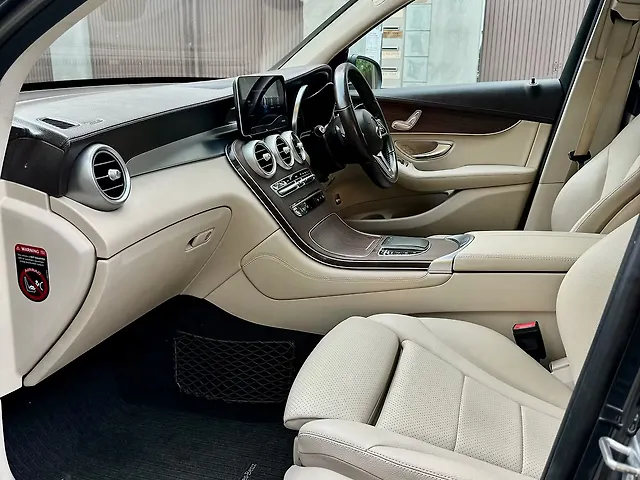 Used Mercedes-Benz GLC [2019-2023] 220d 4MATIC Progressive [2019-2021] in Delhi