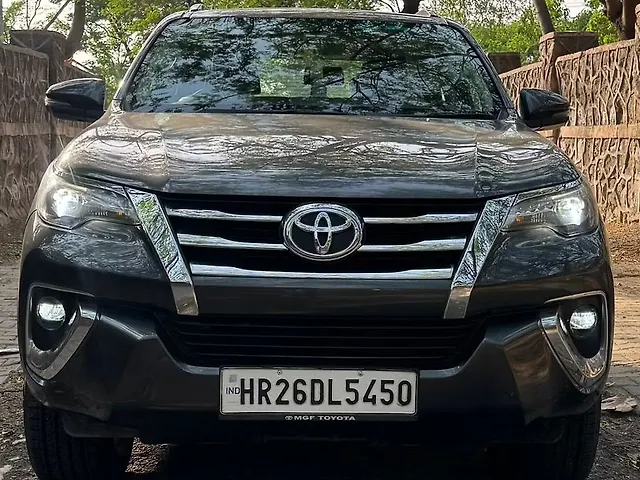 Used 2018 Toyota Fortuner in Delhi