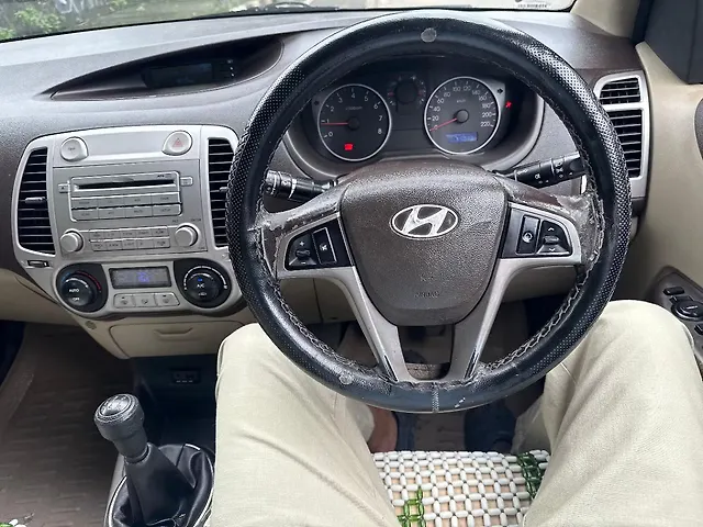 Used Hyundai i20 [2010-2012] Sportz 1.2 BS-IV in Mumbai