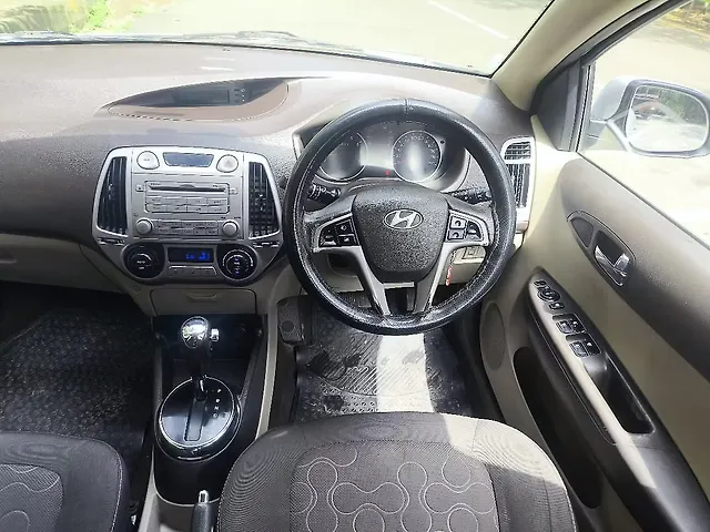 Used Hyundai i20 [2010-2012] Asta 1.4 AT with AVN in Mumbai