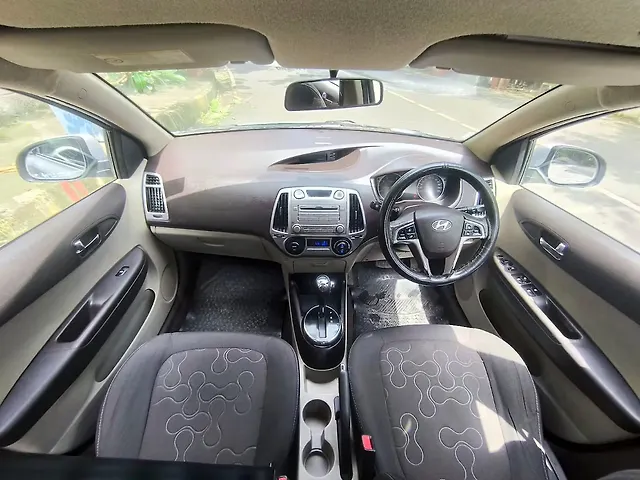 Used Hyundai i20 [2010-2012] Asta 1.4 AT with AVN in Mumbai