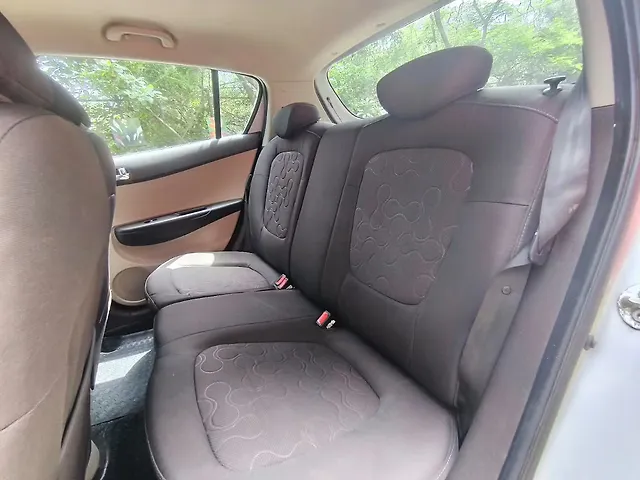 Used Hyundai i20 [2010-2012] Asta 1.4 AT with AVN in Mumbai