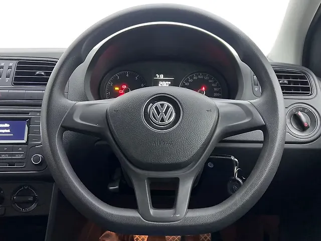 Used Volkswagen Polo Comfortline Plus 1.0L MPI in Chennai