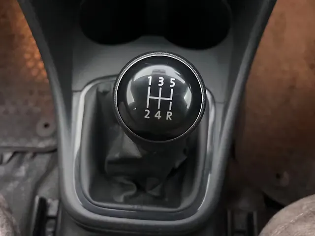 Used Volkswagen Polo Comfortline Plus 1.0L MPI in Chennai