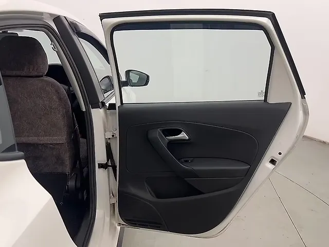 Used Volkswagen Polo Comfortline Plus 1.0L MPI in Chennai
