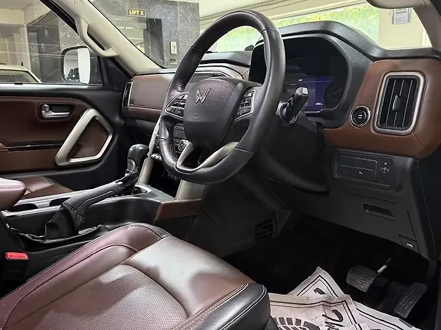 Used Mahindra Scorpio N Z8 L Petrol AT 7 STR [2022] in Delhi