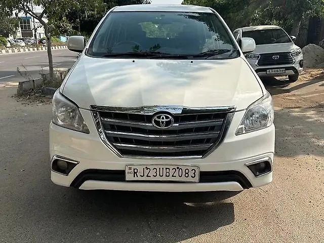 Used 2015 Toyota Innova in Jaipur