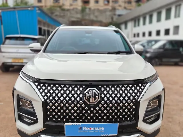 Used 2023 MG Hector Plus in Hyderabad