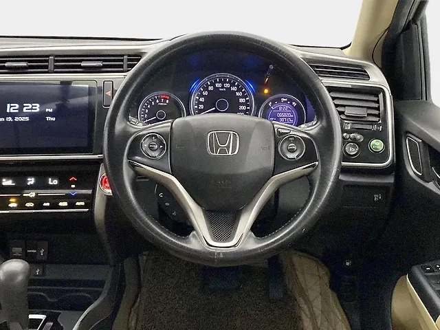 Used Honda City 4th Generation V CVT Petrol [2017-2019] in Delhi