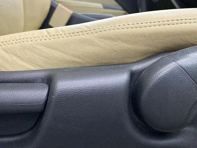 Used Honda City 4th Generation V CVT Petrol [2017-2019] in Delhi