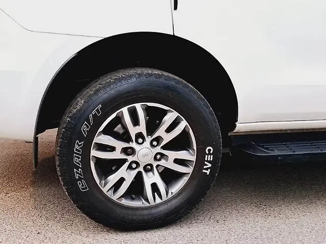 Used Ford Endeavour [2016-2019] Titanium 3.2 4x4 AT in Delhi