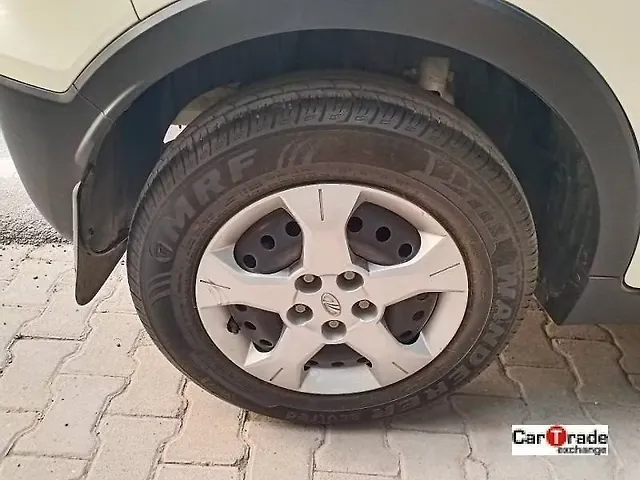 Used Mahindra XUV300 [2019-2024] 1.5 W6 [2019-2020] in Kanpur