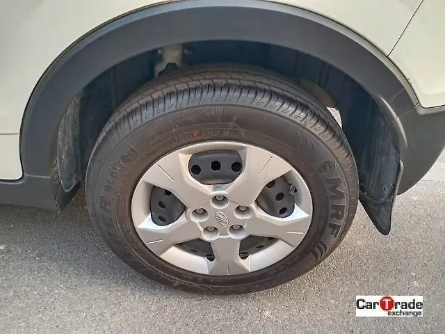 Used Mahindra XUV300 [2019-2024] 1.5 W6 [2019-2020] in Kanpur