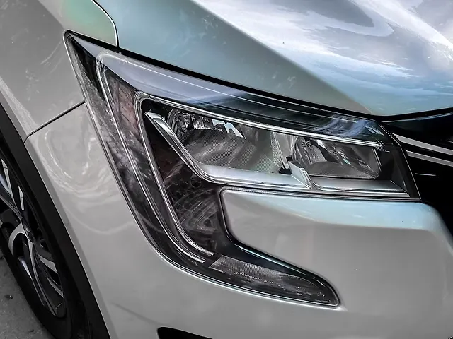 Used Mahindra XUV700 MX Diesel MT 5 STR [2021] in Delhi