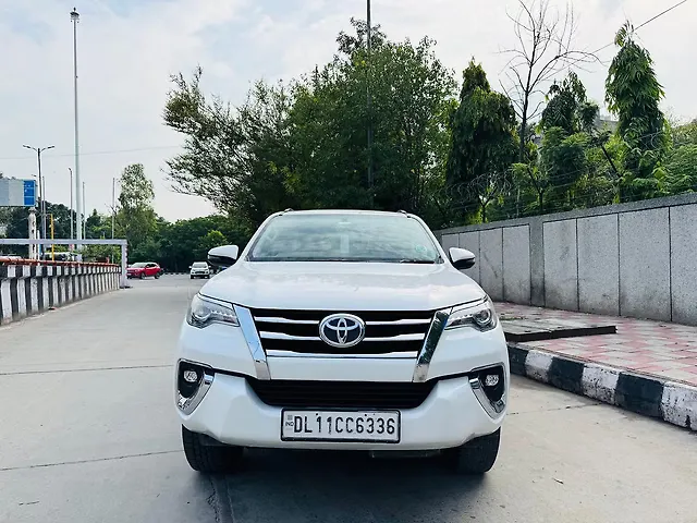 Used Toyota Fortuner [2016-2021] 2.8 4x2 AT [2016-2020] in Delhi