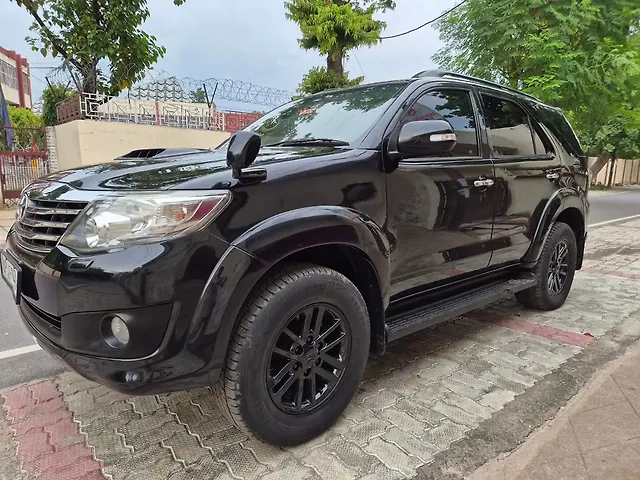 Used Toyota Fortuner [2012-2016] 3.0 4x2 MT in Lucknow