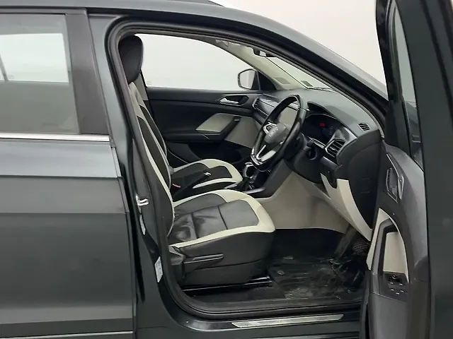 Used Volkswagen Taigun [2021-2023] Topline 1.0 TSI AT in Delhi