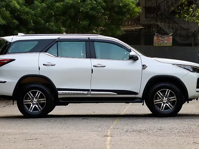 Used 2025 Toyota Fortuner in Delhi