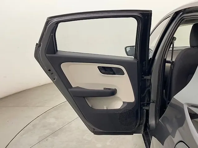 Used Tata Altroz [2020] [2020-2025] XM Plus Petrol in Chandigarh