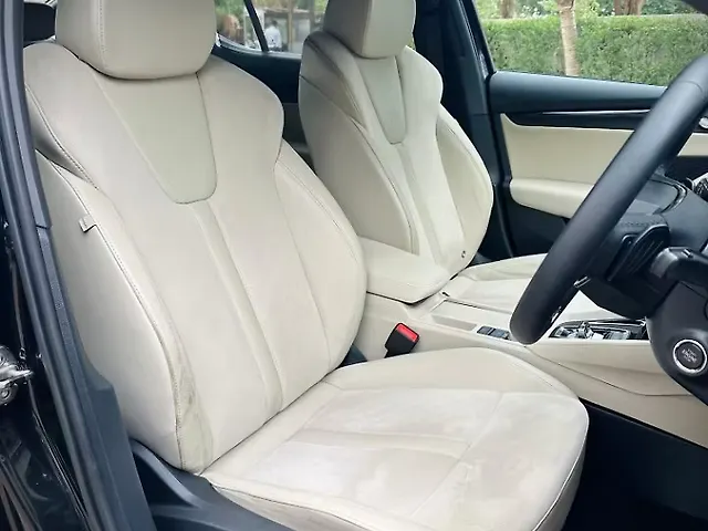 Used Skoda Octavia L&K 2.0 in Surat