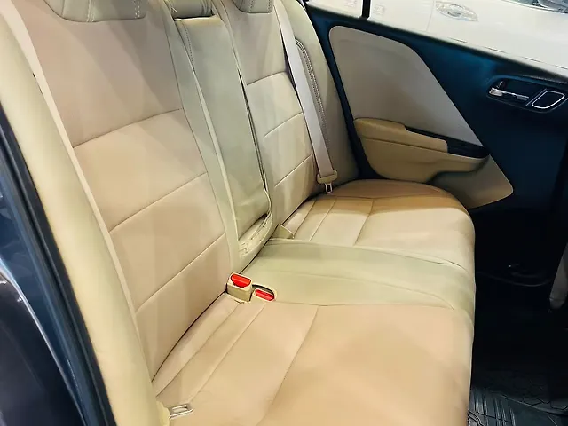 Used Honda City 4th Generation VX CVT Petrol in Hyderabad