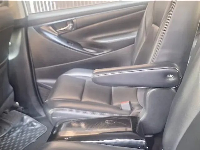Used Toyota Innova Crysta [2020-2023] GX 2.4 AT 7 STR in Delhi