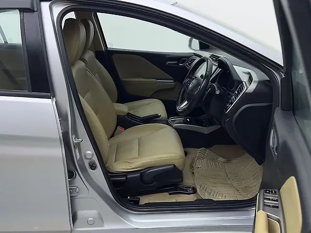 Used Honda City 4th Generation VX CVT Petrol in Delhi