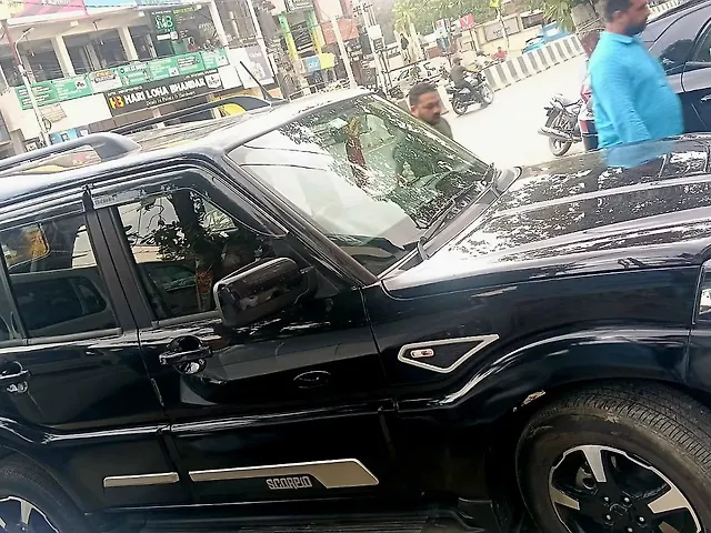 Used Mahindra Scorpio S11 MT 7S in Lucknow