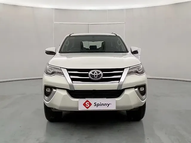 Used Toyota Fortuner [2016-2021] 2.8 4x2 AT [2016-2020] in Lucknow