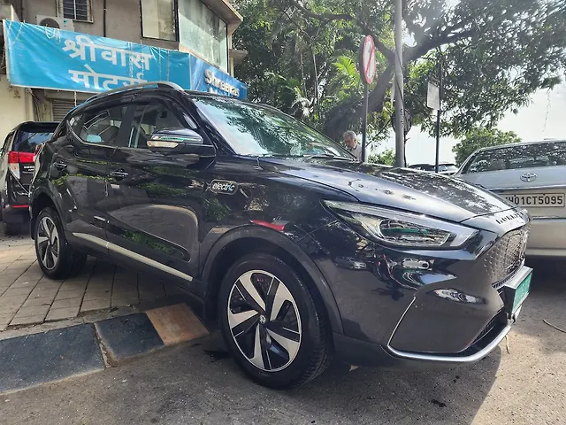 Used MG ZS EV Exclusive Plus Dark Grey in Mumbai