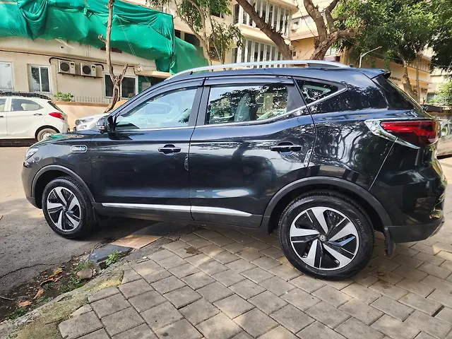 Used MG ZS EV Exclusive Plus Dark Grey in Mumbai